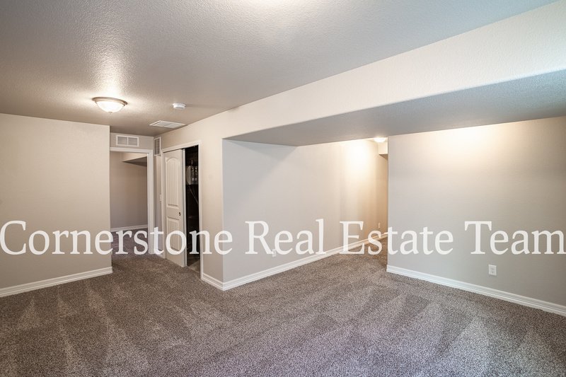 10758 Saco Drive property image